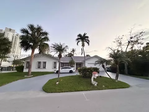 204 191st St, Sunny Isles Beach, FL 33160