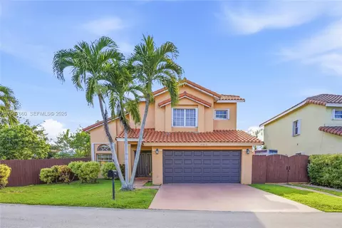 20816 SW 85th Pl, Cutler Bay, FL 33189
