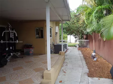 Exterior - 385 E 56th St, Hialeah, FL 33013 photo 14 of 21