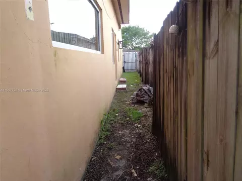 Exterior - 385 E 56th St, Hialeah, FL 33013 photo 19 of 21