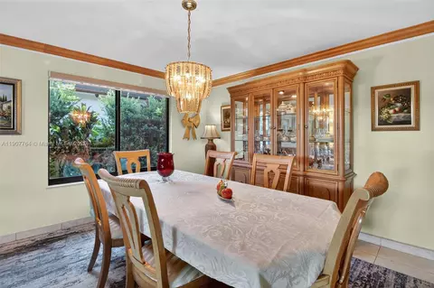 Dining - 15010 Dunbarton Pl, Miami Lakes, FL 33016 photo 1 of 1