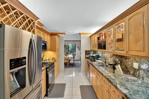 Kitchen - 15010 Dunbarton Pl, Miami Lakes, FL 33016 photo 3 of 3