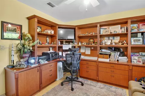 Other - 15010 Dunbarton Pl, Miami Lakes, FL 33016 photo 7 of 10