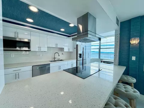 18051 Biscayne Blvd #1604, Aventura, FL 33160