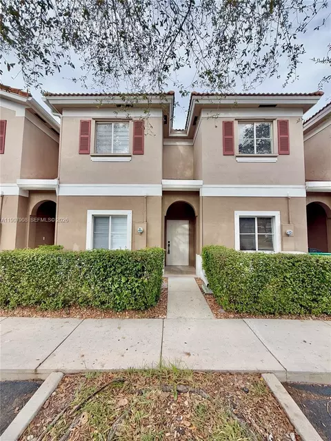 4412 Woodland Cir #4412, Tamarac, FL 33319