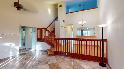 4222 SW 87th Ter, Davie, FL 33328