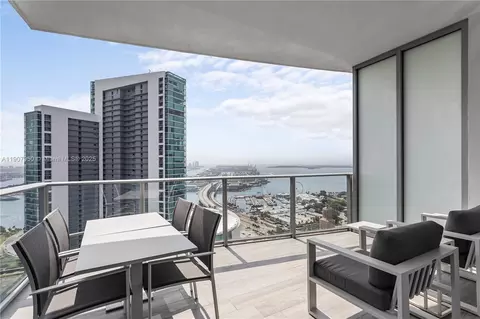 851 NE 1st Ave #3907, Miami, FL 33132