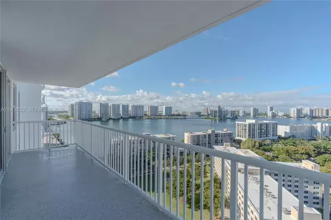 231 174th St #2202, Sunny Isles Beach, FL 33160