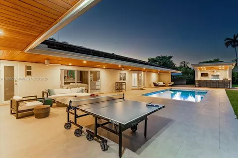 Other - 10105 SW 71st Ave, Pinecrest, FL 33156 photo 3 of 14