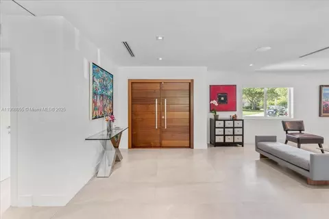 Entry Way - 10105 SW 71st Ave, Pinecrest, FL 33156 photo 1 of 3