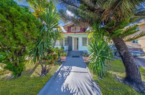 1334 SW 4th St, Miami, FL 33135