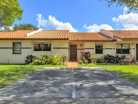 5912 SW 112th Ter, Cooper City, FL 33330