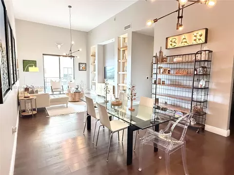 8390 SW 72nd Ave #310, Miami, FL 33143