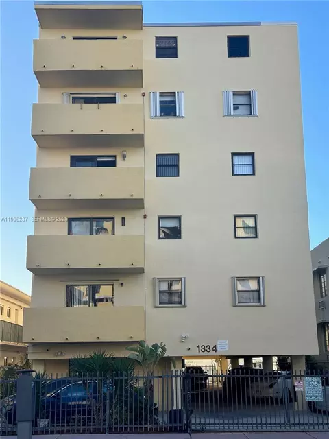 1334 Collins Ave #502, Miami Beach, FL 33139