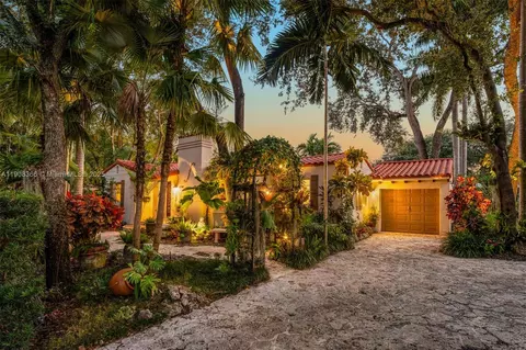 1250 Messina Ave, Coral Gables, FL 33134