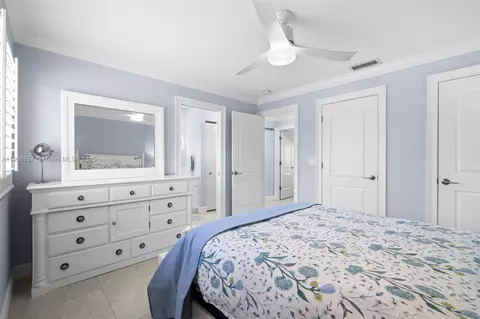 Bedroom - 1114 SE 6th Ave, Dania Beach, FL 33004 photo 6 of 7