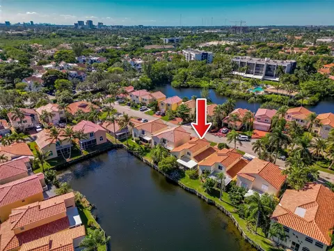 View/Area - 1114 SE 6th Ave, Dania Beach, FL 33004 photo 4 of 9