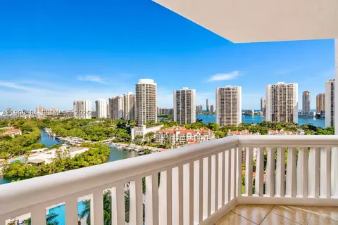 2000 Island Blvd #1710, Aventura, FL 33160