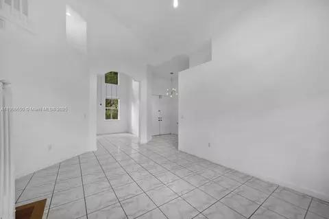 Living - 4863 NW 109th Path, Doral, FL 33178 photo 3 of 9