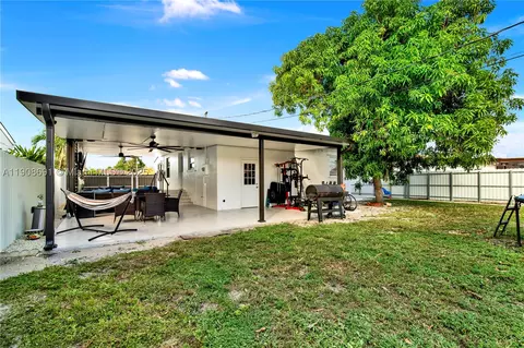 660 E 38th St, Hialeah, FL 33013 photo 28