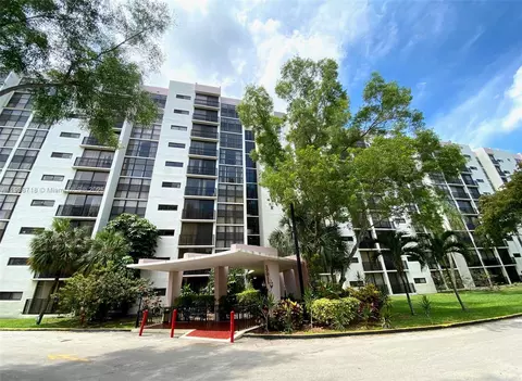 17011 N Bay Rd #711, Sunny Isles Beach, FL 33160