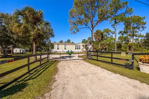 3950 Pioneer 10th St, Clewiston, FL 33440