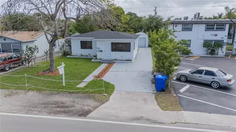 2462 Johnson St, Hollywood, FL 33020