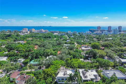 1661 Onaway Dr, Miami, FL 33133