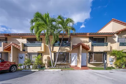 10037 SW 77th Ct, Miami, FL 33156