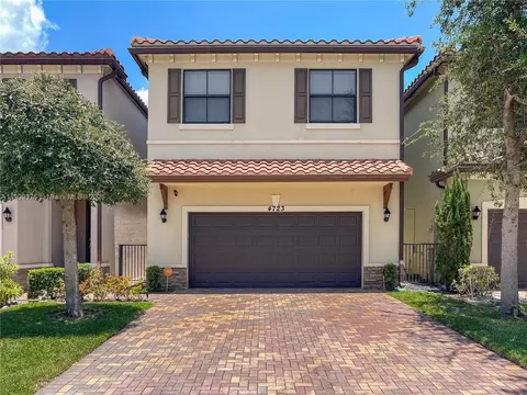 4723 NW 59th St, Tamarac, FL 33319