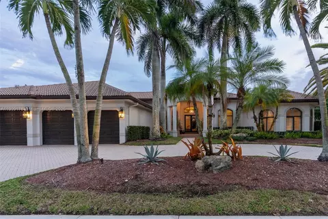 2546 Sanctuary Dr, Weston, FL 33327