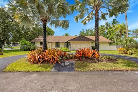 7804 SW 178th Ter, Palmetto Bay, FL 33157