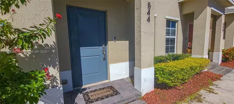 544 NE 5th St, Florida City, FL 33034