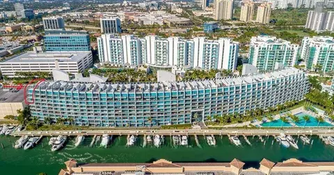 2950 NE 188th St #501, Aventura, FL 33180