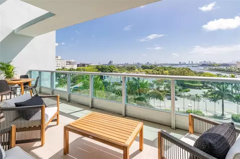 900 Biscayne Blvd #702, Miami, FL 33132