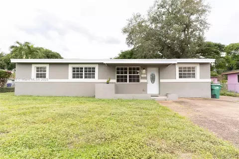 3010 NW 171st Ter, Miami Gardens, FL 33056
