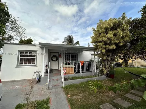 3801 NW 2nd St, Miami, FL 33126