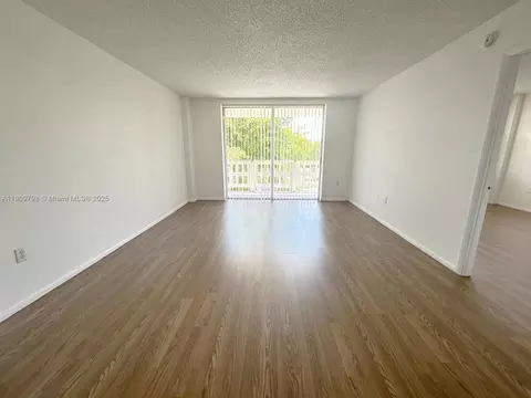 15600 NW 7th Ave #301, Miami, FL 33169