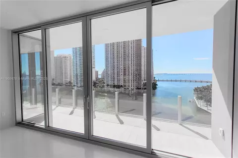 300 Biscayne Blvd Way #1003, Miami, FL 33131