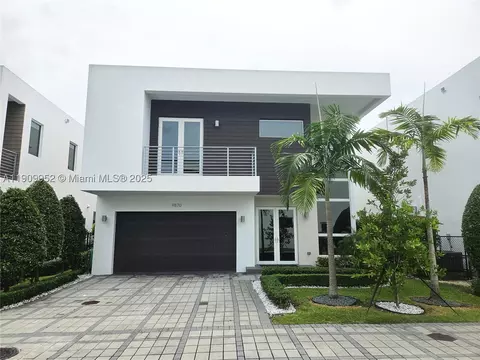 9870 NW 75th Ter, Doral, FL 33178