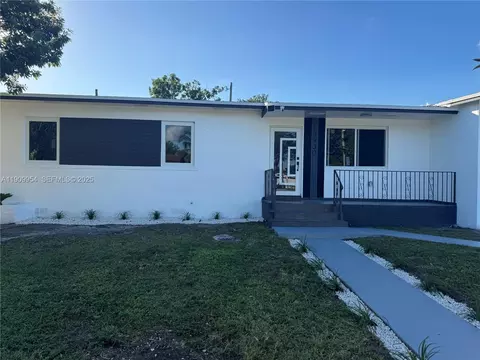 13930 Jefferson St, Miami, FL 33176