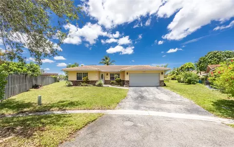 11351 NW 37th St, Coral Springs, FL 33065