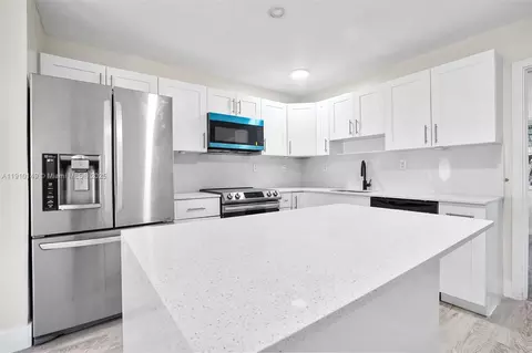 7110 NW 57th Ct, Tamarac, FL 33321