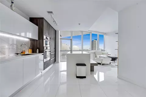 851 NE 1st Ave #1202, Miami, FL 33132