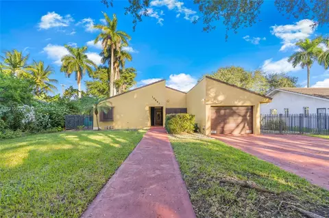 10667 NE 11th Ct, Miami Shores, FL 33138