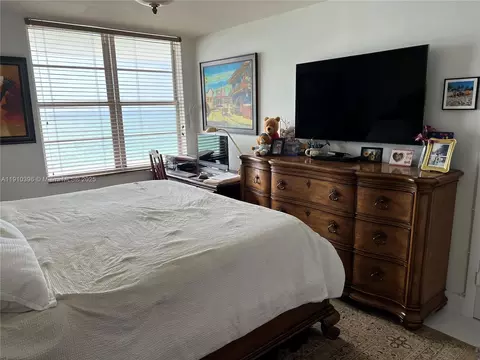 Undisclosed, Surfside, FL 33154 photo 39