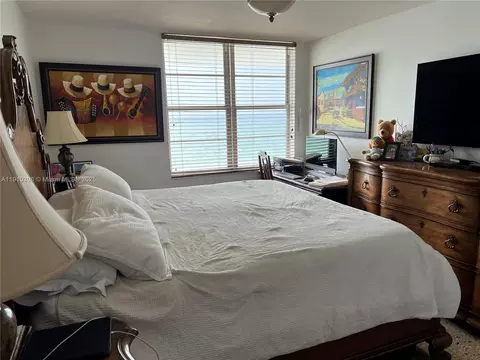 Undisclosed, Surfside, FL 33154 photo 38