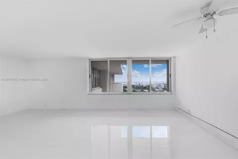 1200 West Ave #PH12, Miami Beach, FL 33139