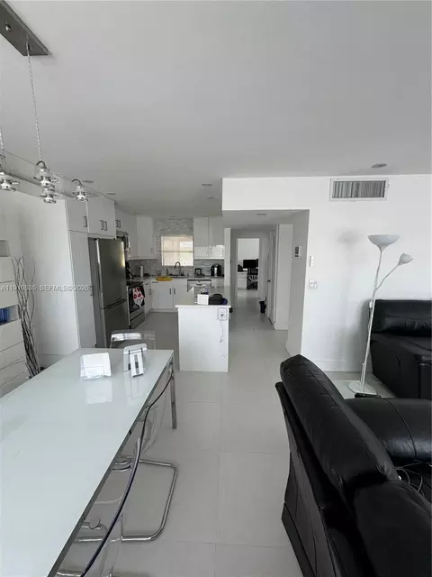1501 Arthur St #10, Hollywood, FL 33020