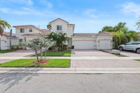 18746 SW 27th Ct, Miramar, FL 33029